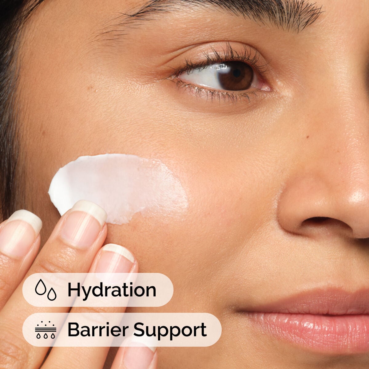 natural-moisturizing-factors-ha-q0 ord-natural-moisturizing-factors-ha-model-application-with-benefits.jpg